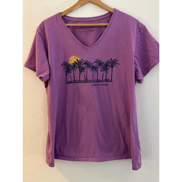 Life Is Good Crusher Tee Womens S Picnic Beach Palm Trees Purple V Neck - Picture 1 of 7